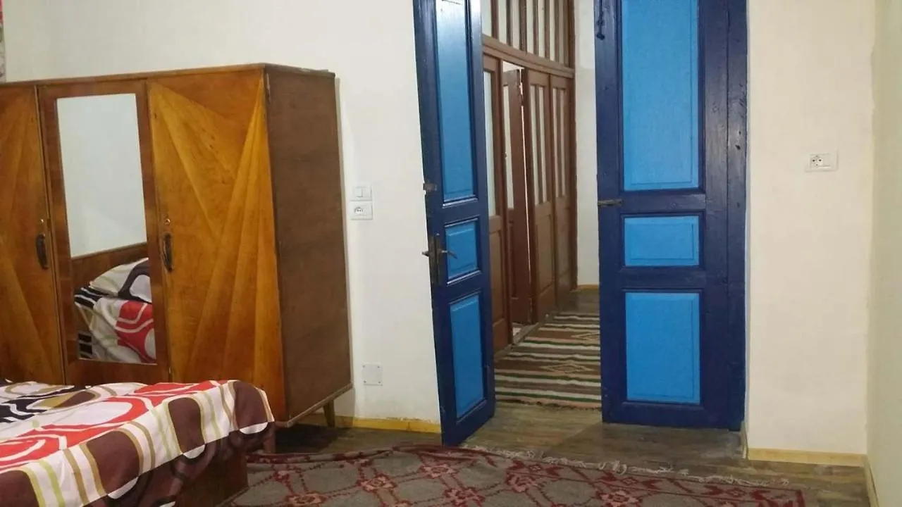 Vila 1926 Hostel Korcza